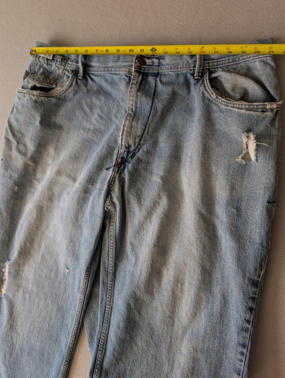 Vintage Enyce Jeans 2000s Y2K Light Wash Distressed Hip Hop Baggy Denim Sz 44 image 8